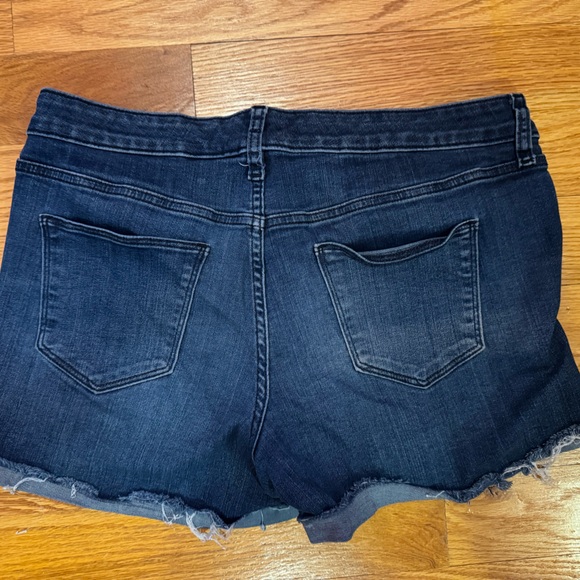 Universal Thread denim shorts - Picture 2 of 2